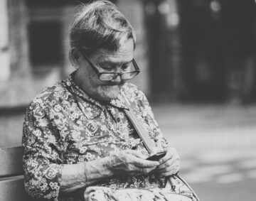 joseph-chan-RwbvCG8JAvQ-unsplash
